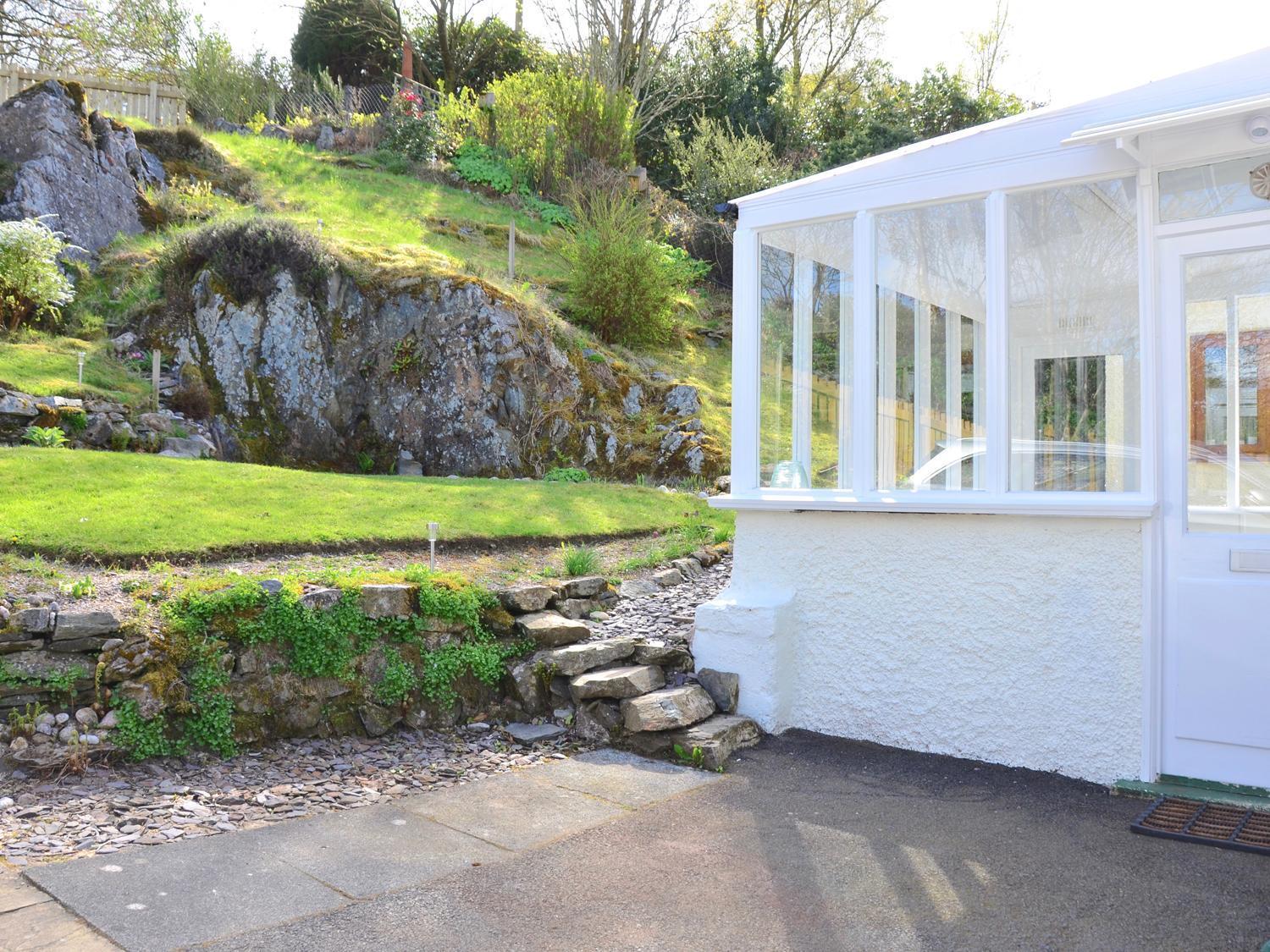 Ling Fell Cottage, Ulverston Exteriör bild